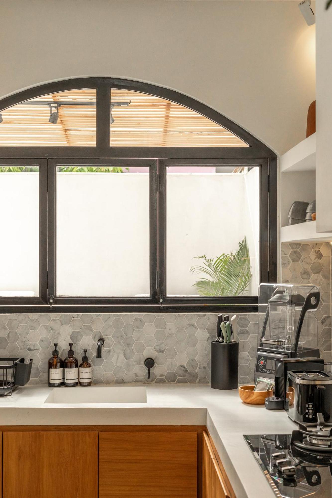 Nmbr One - New 2br For Remote Travelers In Canggu (Bali)